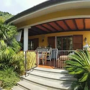  Bed & Breakfast La Foglia