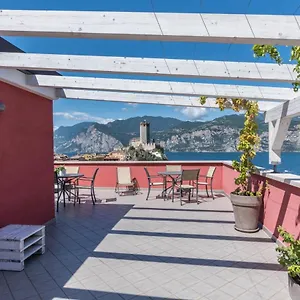 https://residence-la-pergola.hotelinveneto.com